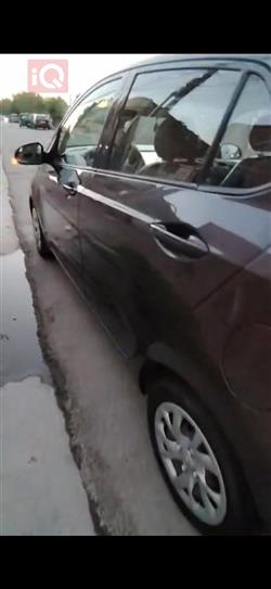 هيونداي i10